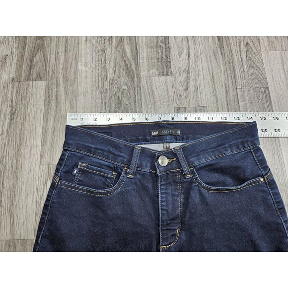 (3/$35) Lee Jeans Womens 6 Petite Blue Easy Fit Denim Straight Leg Classic - Picture 8 of 12